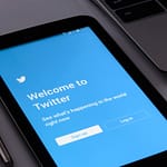 Twitter for Writers: How to Maximize Post Engagement (2022 Update)